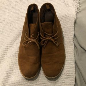 gap chukka boots